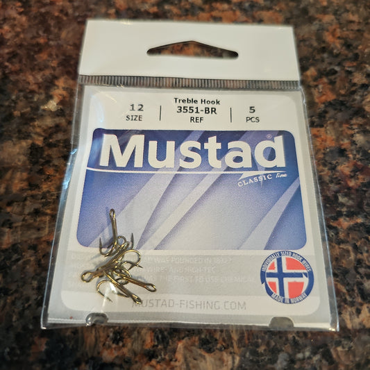 Mustad 3551 Classic Treble Standard Strength Fishing Hooks | Tackle for Fishing Equipment | Comes in Bronz, Nickle, Gold, Blonde Red, [Size 12