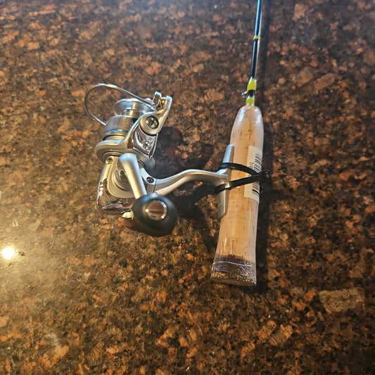 Commander Ice Rod w/ Tica Reel Combo