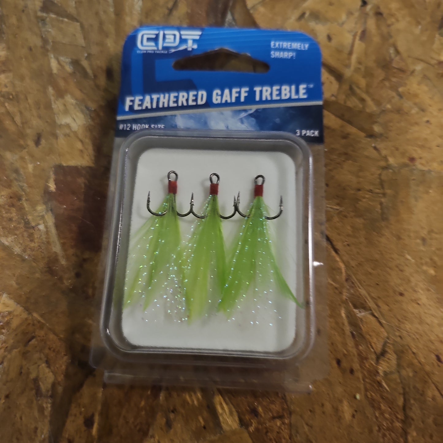 Clam Feathered Gaff Treble Hook