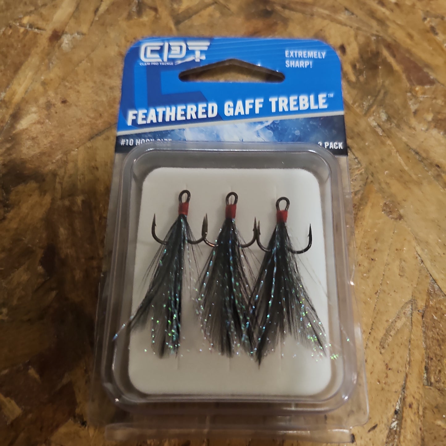 Clam Feathered Gaff Treble Hook